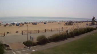 Virginia Beach webcam - The Hampton Inn Oceanfront North webcam, Virginia, Hampton Roads
