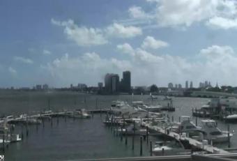 Biscayne Bay webcam - Doubletree Grand Biscayne Bay webcam, Florida, Miami