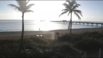 Lauderdale By The Sea webcam - High Noon Resort Beach webcam, Florida, Broward County