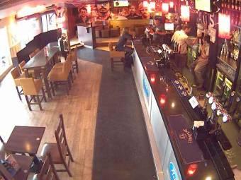 London webcam - Belushi's Bar, Shepherds Bush webcam, London, Inner London