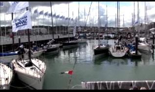 Cowes webcam - Cowes Yacht Haven Events Centre webcam, England, Isle of Wight