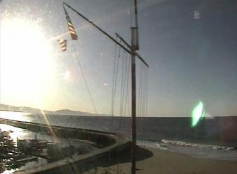 Santa Barbara webcam - Santa Barbara Yacht Club Breakwater webcam, California, Santa Barbara County 
