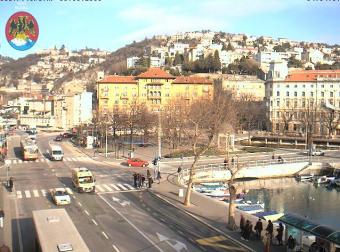 Rijeka webcam - Rijeka Trsat and Titos Square webcam, Primorje-Gorski kotar, Kvarner Bay