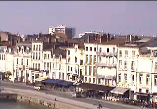 La Rochelle webcam - La Rochelle - Terraces webcam, Bay of Biscay, Charente-Maritime