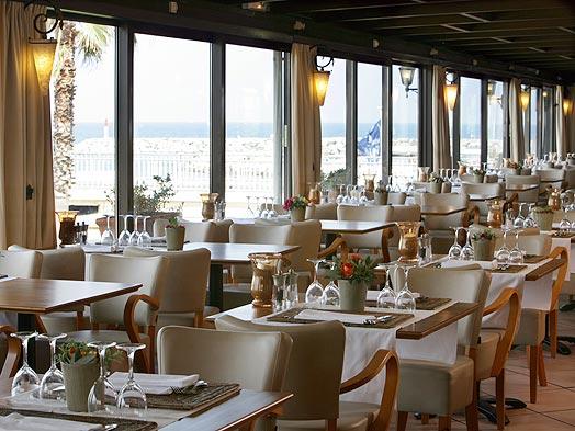 Hotel Saint-Aygulf Restaurant in Saint-Aygulf, Cote d'Azur, Monaco | A