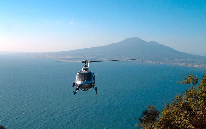 naples italy helicopter tours